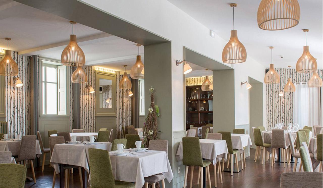 Logis Hotel Tante Yvonne & Son Restaurant Semi-Gastronomique - Lyon Nord Quincieux المظهر الخارجي الصورة