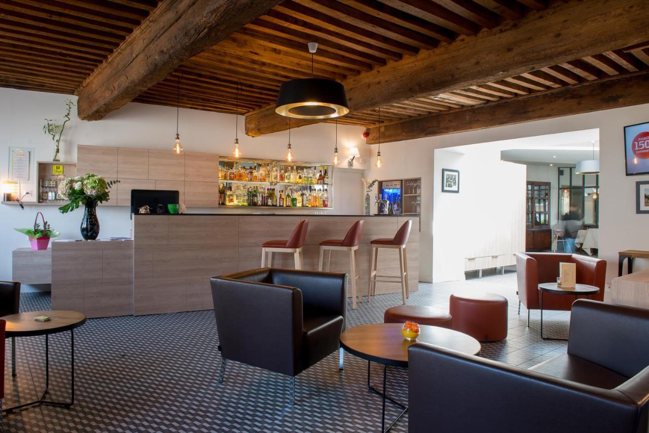 Logis Hotel Tante Yvonne & Son Restaurant Semi-Gastronomique - Lyon Nord Quincieux المظهر الخارجي الصورة