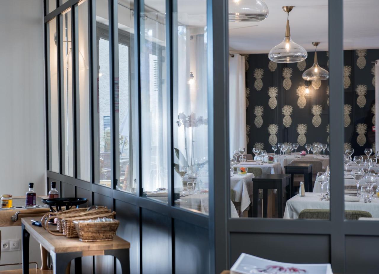 Logis Hotel Tante Yvonne & Son Restaurant Semi-Gastronomique - Lyon Nord Quincieux المظهر الخارجي الصورة